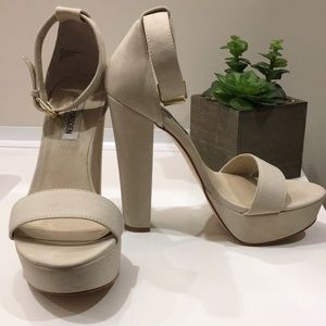 Steve Madden heels